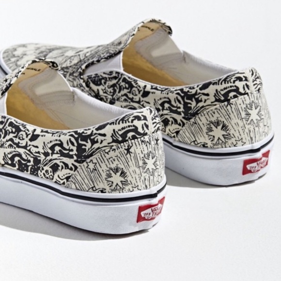 Vans Classic Slip-On Ouroboros Men’s Sizes - Picture 2 of 6